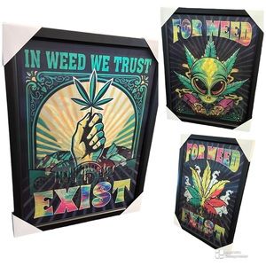 📦 New 420 Framed 3D Lenticular Poster / Picture